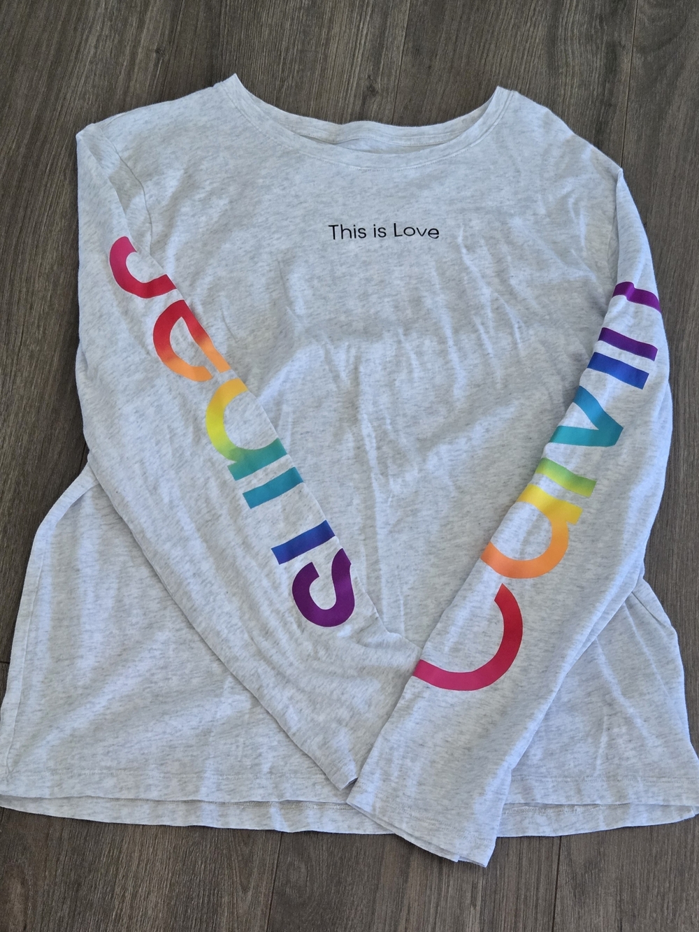 Calvin Klein Long Sleeve Travel Shirt White W  Rainbow Ombre Sleeves Size XL